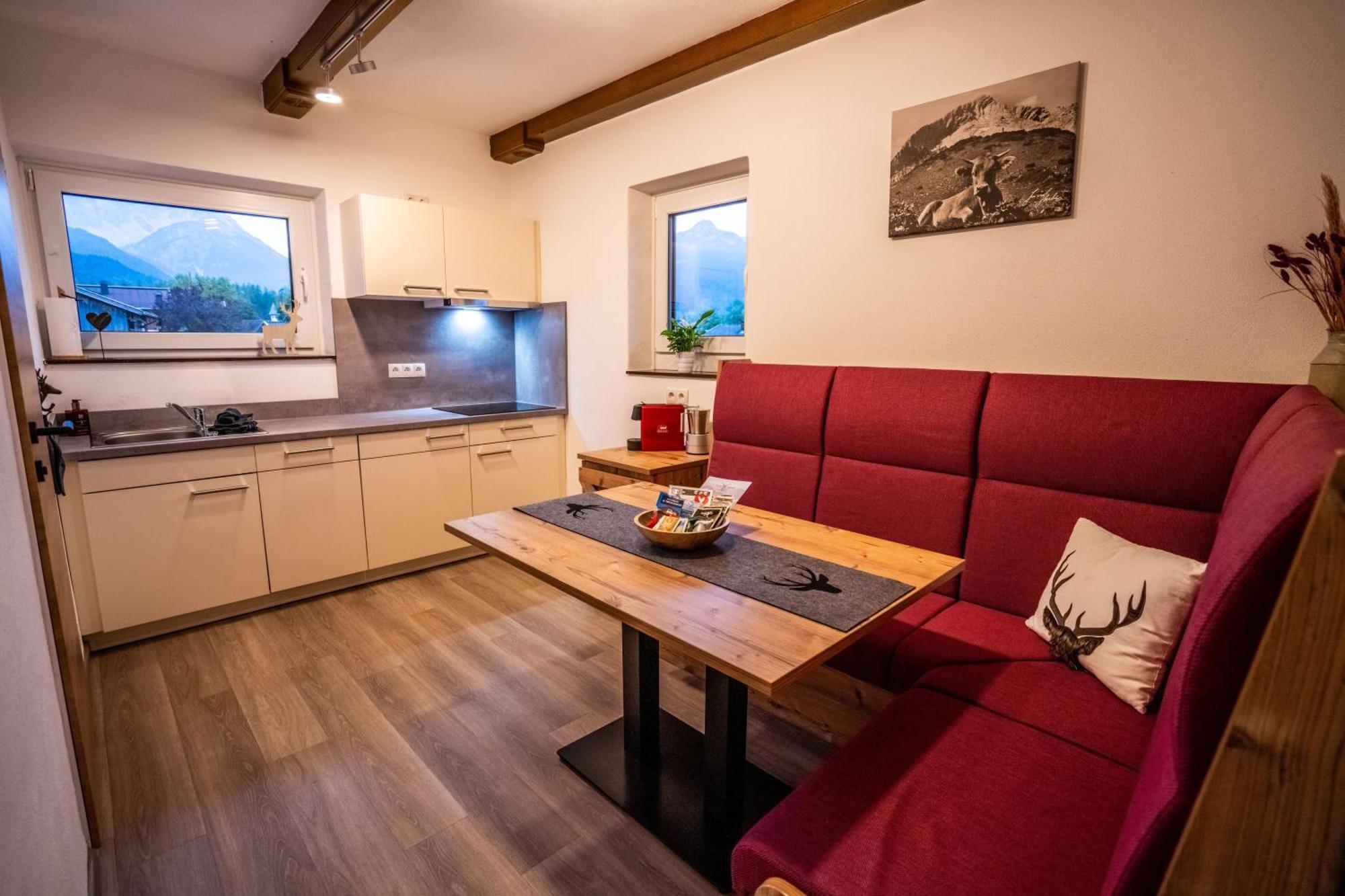 Tiroler Alpblick Appartements Ehrwald Exterior foto